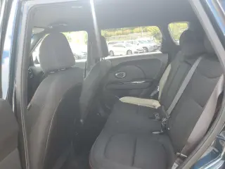 Kia Soul 2018 + Crossover de 4 puertas