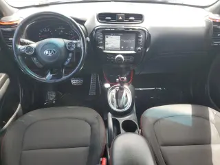 Kia Soul 2018 + Crossover de 4 puertas