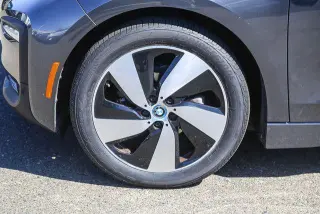 BMW i3 2020 Hatchback de 4 puertas con extensor de autonomía
