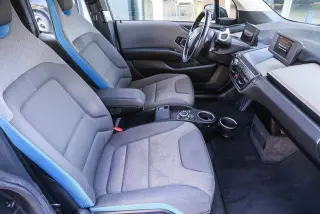 BMW i3 2020 Hatchback de 4 puertas con extensor de autonomía