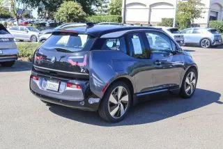 BMW i3 2020 Hatchback de 4 puertas con extensor de autonomía