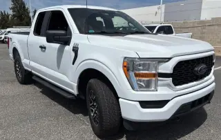 Ford F-150 2022 4x4 XL 4 puertas SuperCab 6.5 pies SB