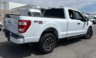 Ford F-150 2022 4x4 XL 4 puertas SuperCab 6.5 pies SB