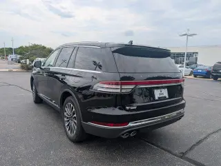 Lincoln Aviator 2023 AWD Reserve 4dr SUV