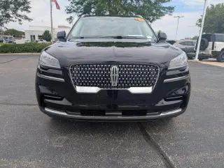 Lincoln Aviator 2023 AWD Reserve 4dr SUV