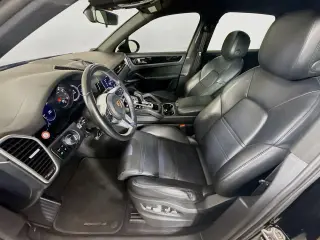 Porsche Cayenne 2020 AWD 4dr SUV