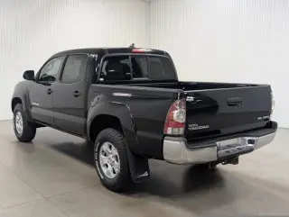 Toyota Tacoma 2015 4x4 V6 4dr Double Cab 5.0 ft SB 6M