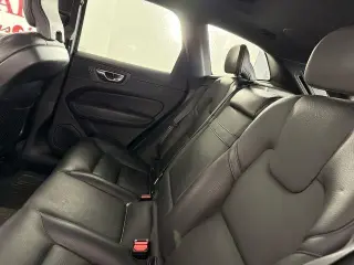 Volvo XC60 2020 T5 Momentum 4dr SUV