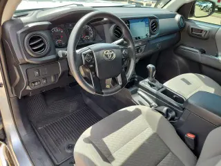 Toyota Tacoma 2023 4x4 SR V6 4dr Double Cab 5.0 ft SB