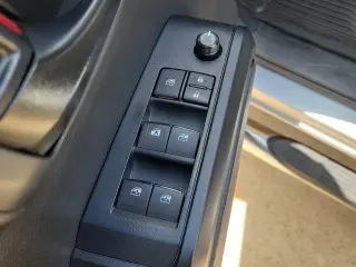 Toyota Tacoma 2023 4x4 SR V6 4dr Double Cab 5.0 ft SB
