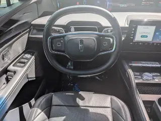 Lincoln Nautilus Híbrido 2024 AWD Premiere SUV de 4 puertas