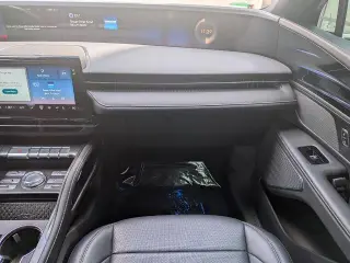 Lincoln Nautilus Híbrido 2024 AWD Premiere SUV de 4 puertas