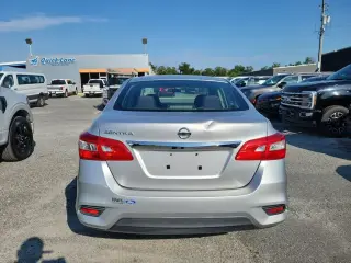 Nissan Sentra 2016 S 4dr Sedan CVT