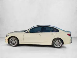 BMW Serie 3 2023 330i 4dr Sedán