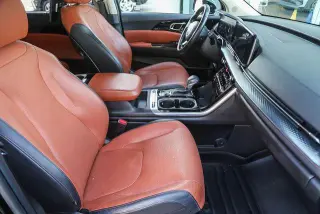 Carnaval Kia 2024 SX Prestige 4dr Mini-Van