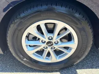 Kia Carnival 2024 LX 4dr Mini-Van
