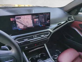BMW 3 Serie 2023 330i 4dr Sedán