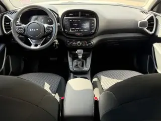 Crossover 4 puertas Kia Soul 2024 LX