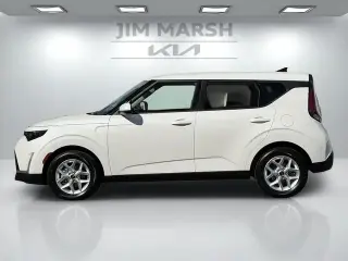Crossover 4 puertas Kia Soul 2024 LX
