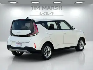 Crossover 4 puertas Kia Soul 2024 LX