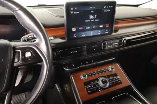 Lincoln Aviator 2021 AWD Reserve 4dr SUV