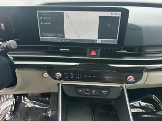 Kia Carnival Hybrid 2025 SX Prestige 4dr Mini-Van