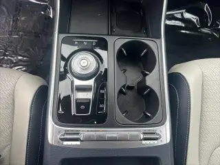Kia Carnival Hybrid 2025 SX Prestige 4dr Mini-Van