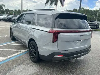 Kia Carnival Hybrid 2025 SX Prestige 4dr Mini-Van