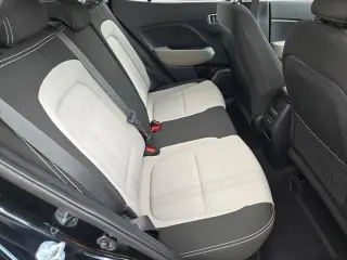 Hyundai VENUE 2025 SEL 4dr Crossover