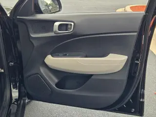 Hyundai VENUE 2025 SEL 4dr Crossover