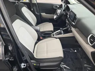 Hyundai VENUE 2025 SEL 4dr Crossover