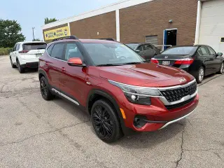 Kia Seltos 2023 AWD Nightfall 4dr SUV
