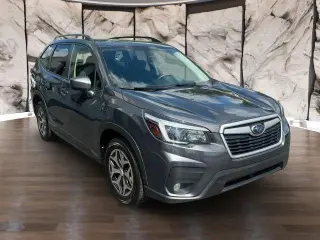 Subaru Forester 2021 con transmisión automática de cuatro ruedas y nivel de equipamiento Premium, 4 puertas Crossover