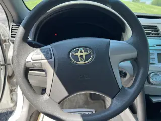 2009 Toyota Camry 4dr Sdn I4 Auto (Natl)