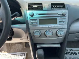 2009 Toyota Camry 4dr Sdn I4 Auto (Natl)