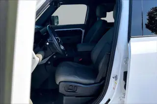 Land Rover Defender 2023 AWD 110 S 4dr SUV