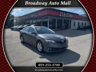 2014 Toyota Camry 2014.5 4dr Sdn I4 Auto SE Sport (Natl)