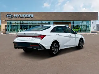 Hyundai ELANTRA 2024 Limited 4dr Sedán