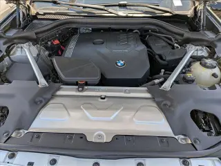 BMW X3 2020 con tracción en las fouraz xDrive30i de 4 puertas de vehículo de actividad deportiva