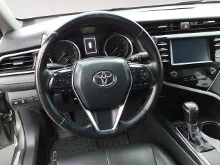 Toyota Camry 2018 SE 4dr Sedán