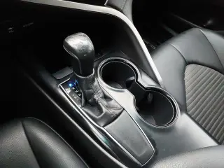Toyota Camry 2018 SE 4dr Sedán