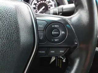 Toyota Camry 2018 SE 4dr Sedán