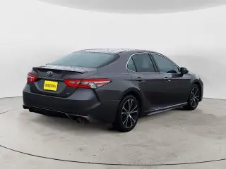 Toyota Camry 2018 SE 4dr Sedán
