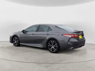 Toyota Camry 2018 SE 4dr Sedán