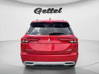 Mitsubishi Outlander PHEV 2023 AWD SEL 4dr SUV