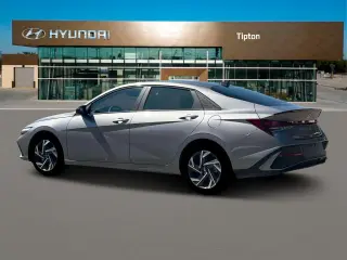 Hyundai ELANTRA 2025 SEL Sport 4dr Sedán