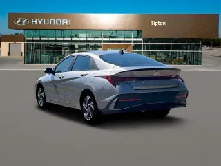 Hyundai ELANTRA 2025 SEL Sport 4dr Sedán