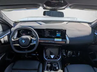 BMW X3 2025 AWD 30 xDrive 4 puertas Vehículo de Actividad Deportiva