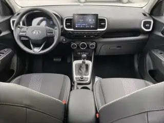 Hyundai VENUE 2026 SEL 4dr Crossover con Techo de Dos Tones