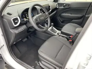 Hyundai VENUE 2026 SEL 4dr Crossover con Techo de Dos Tones